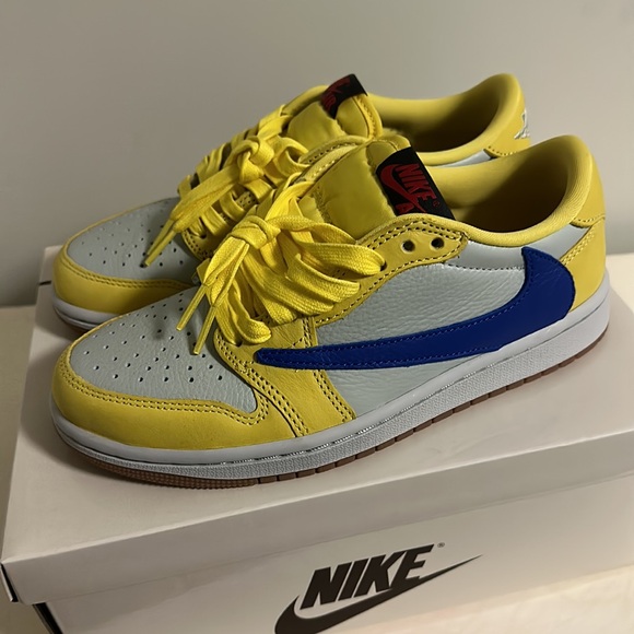 Travis Scott × Wmns Size 6 Air Jordan 1
Retro Low OG SP 'Canary' - Picture 5 of 7